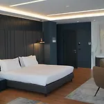 Black Diamond 4* Tirana