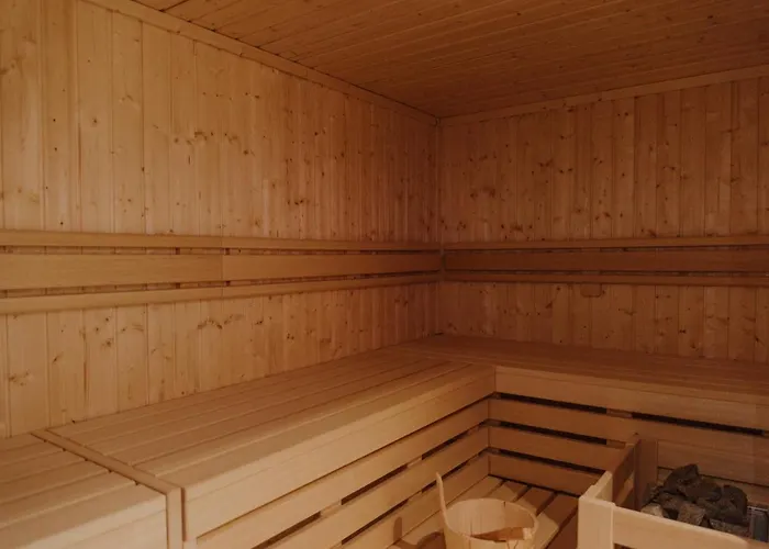 Black Diamond 酒店