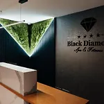 Black Diamond 4*