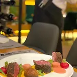 מלון Black Diamond 4*