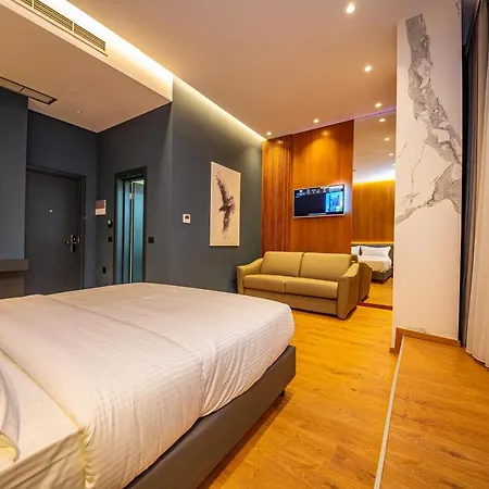 Black Diamond 4* Tirana
