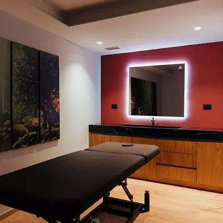 Hotel Black Diamond